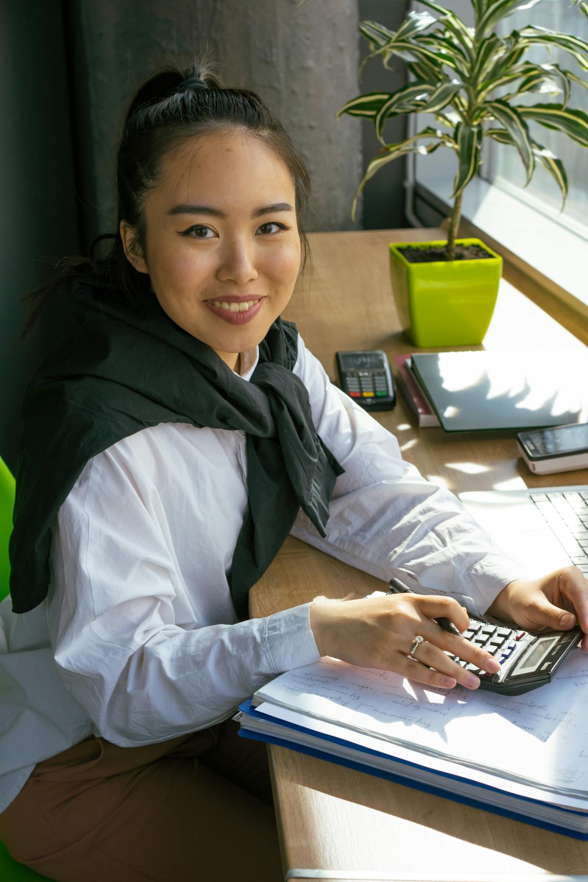 A Syed Accounting adviser at her desk